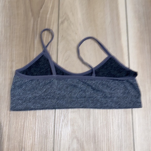 EUC Youth Girls Size L Large Soft Bralette Bra Gray Stretch Basic - Picture 5 of 6